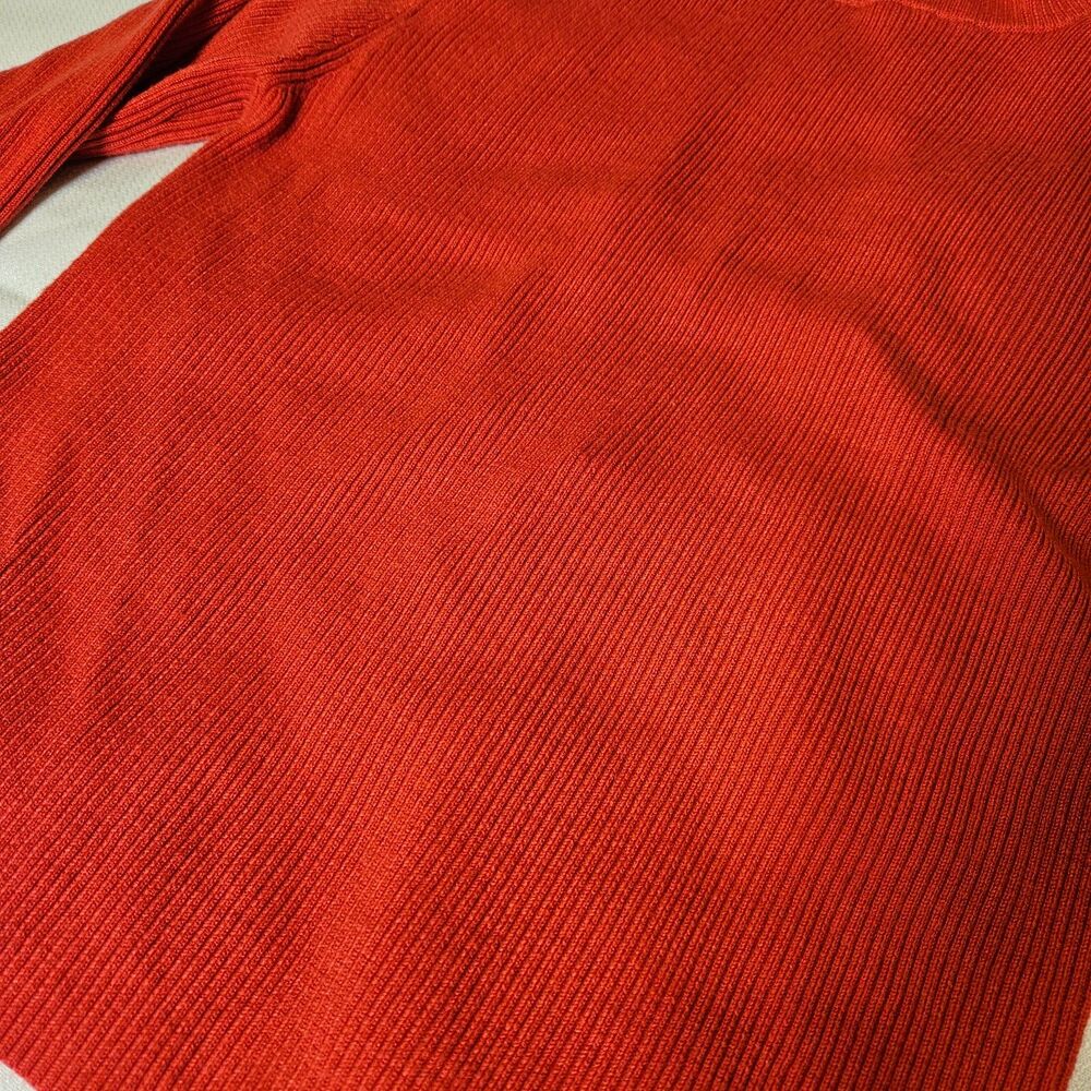 Thakoon Collective Red Turtle neck with peep whole detail Medium - Picture 8 of 8